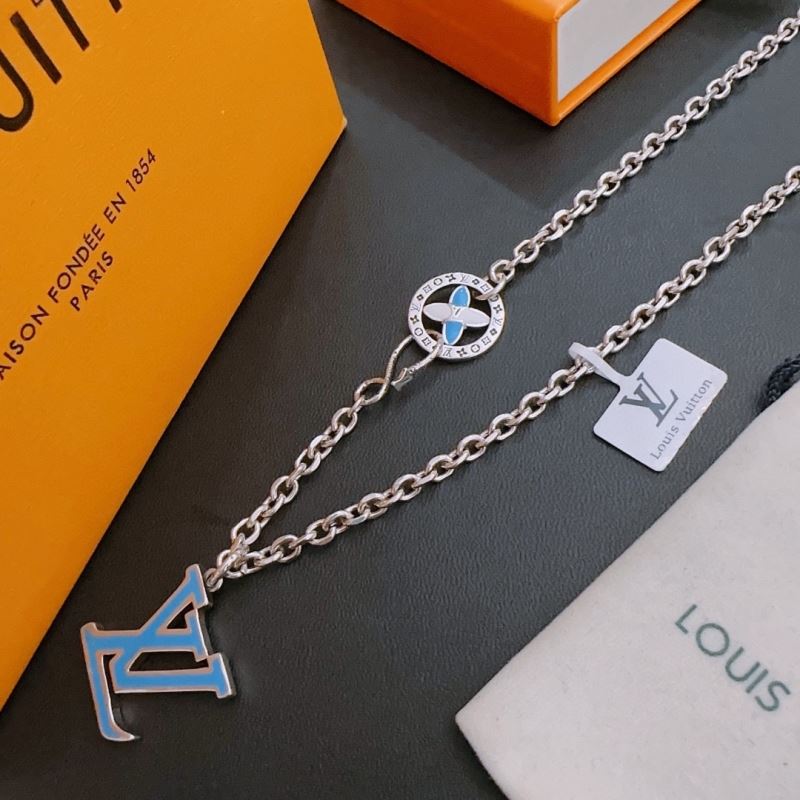 Louis Vuitton Necklaces